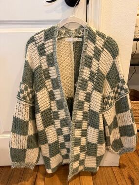 Altar'd State Green and Cream Checked Open-Front Cardigan